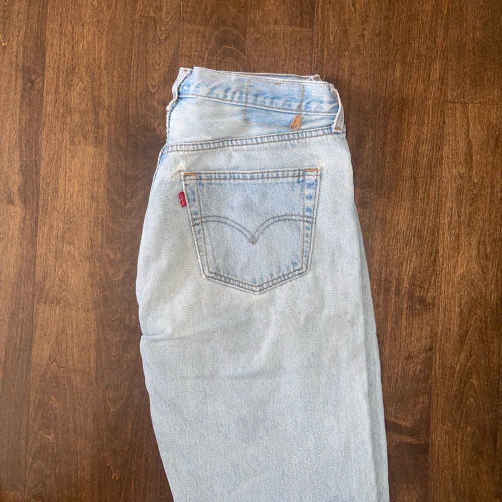 VINTAGE OVERSIZED LEVIS